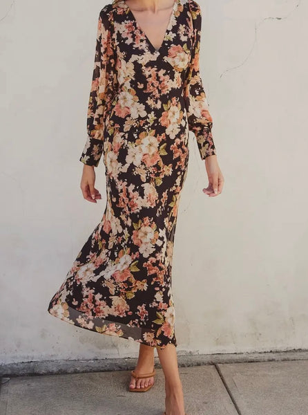 MIDNIGHT FLORAL PLUNGING DRESS