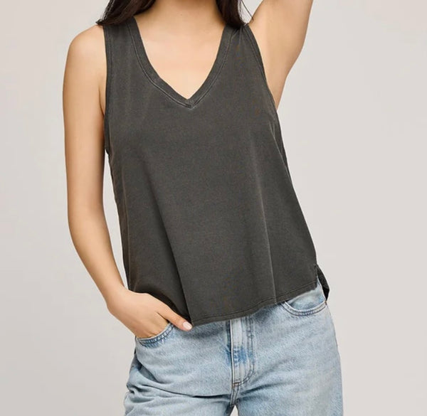 GISELE TANK