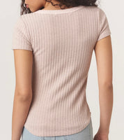 JULIE SCOOP TEE