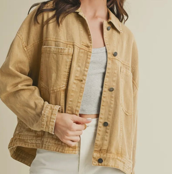 BACK PLEATED JACKET