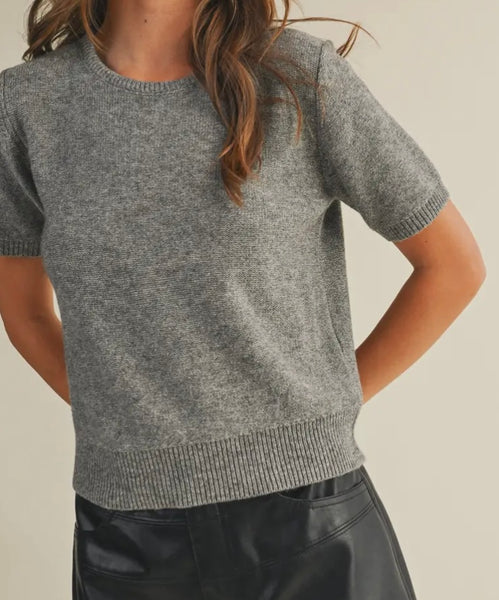 SHORT SLEEVE CREWNECK SWEATER
