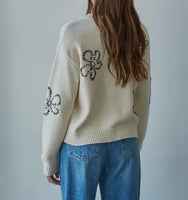 KNIT FLORAL STITCH SWEATER