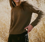 SCALLOP NECKLINE SWEATER